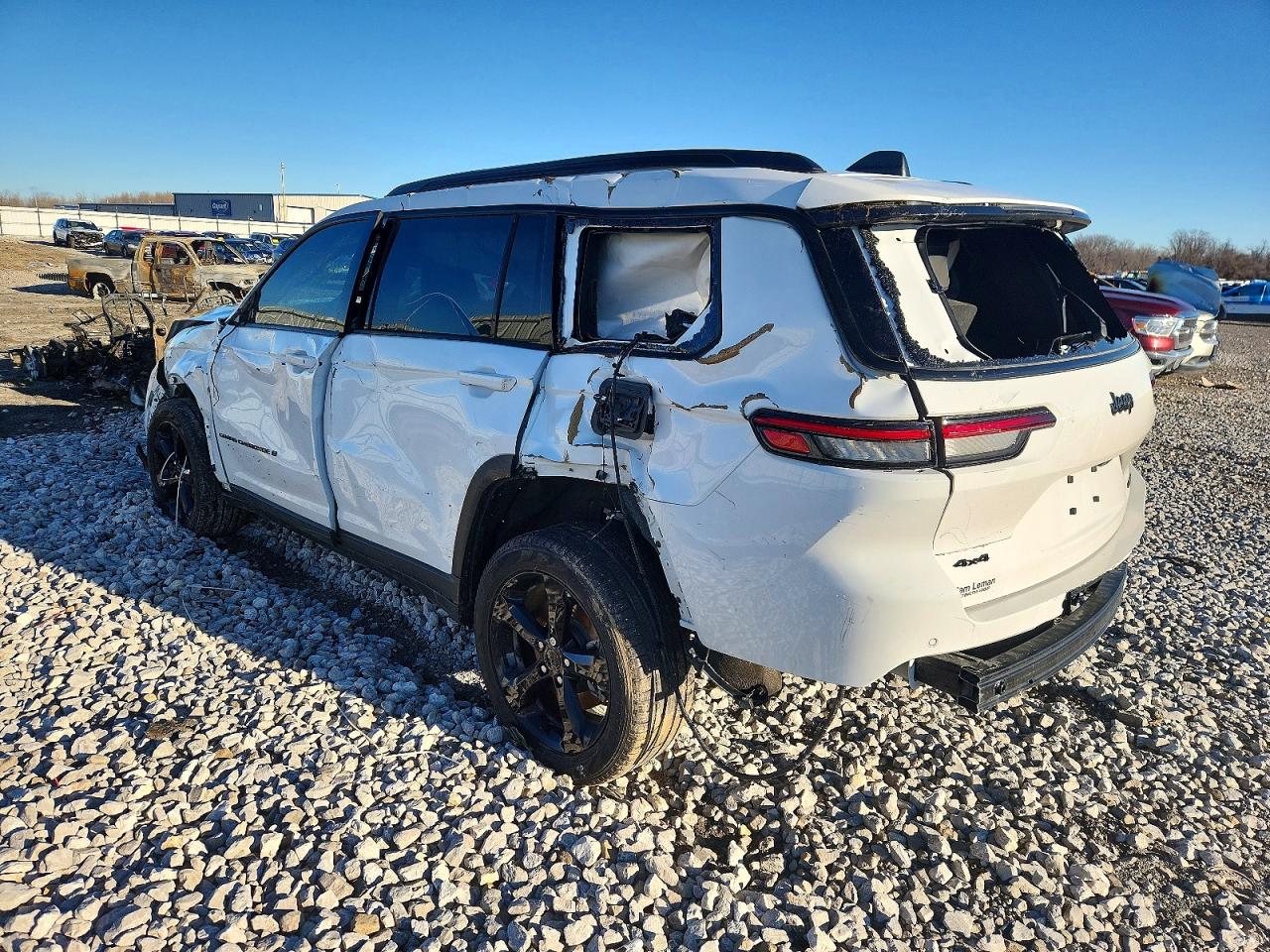 2024 JEEP GRAND CHEROKEE L LIMITED photo 2
