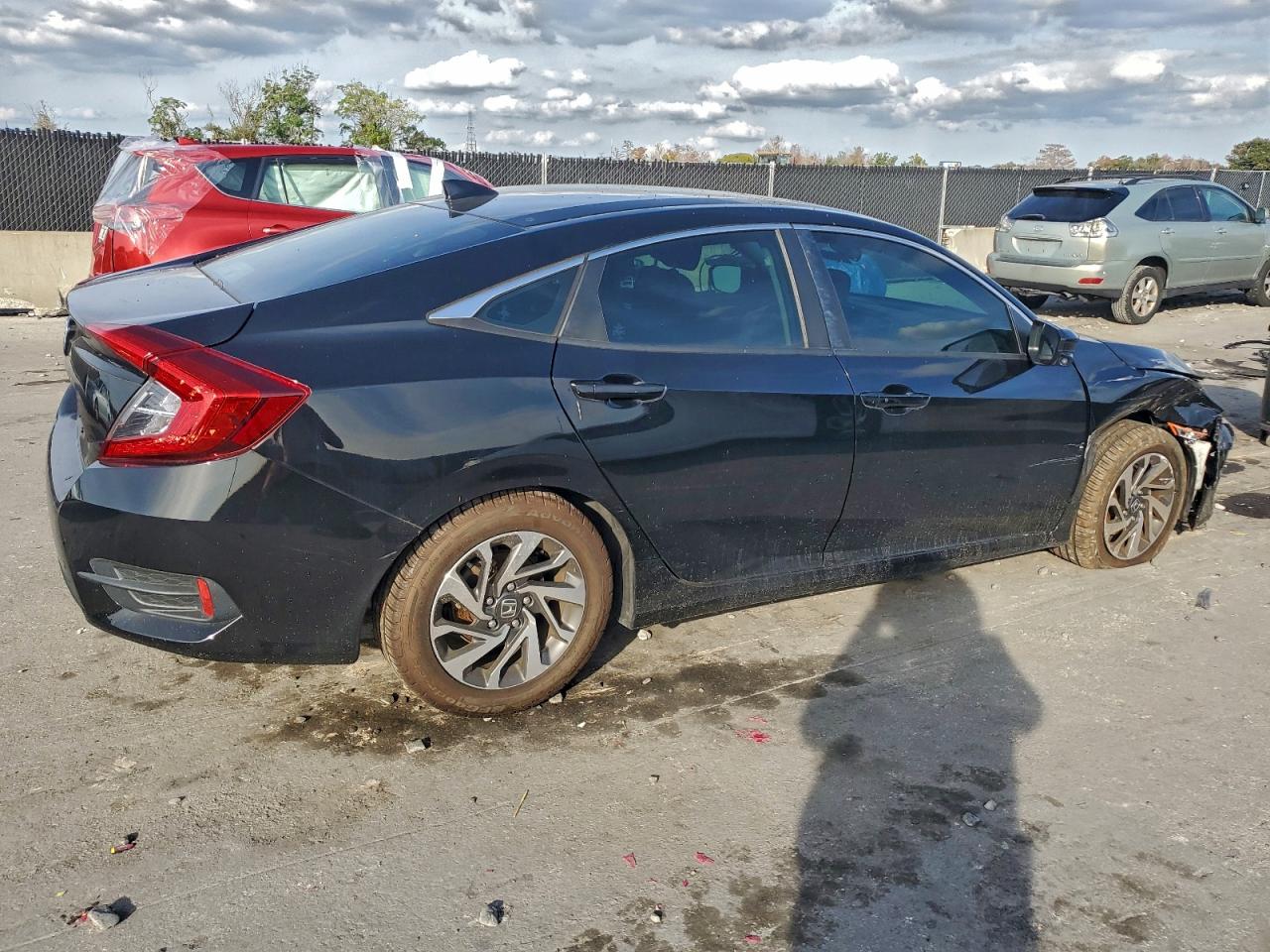 2017 HONDA CIVIC EX photo 3