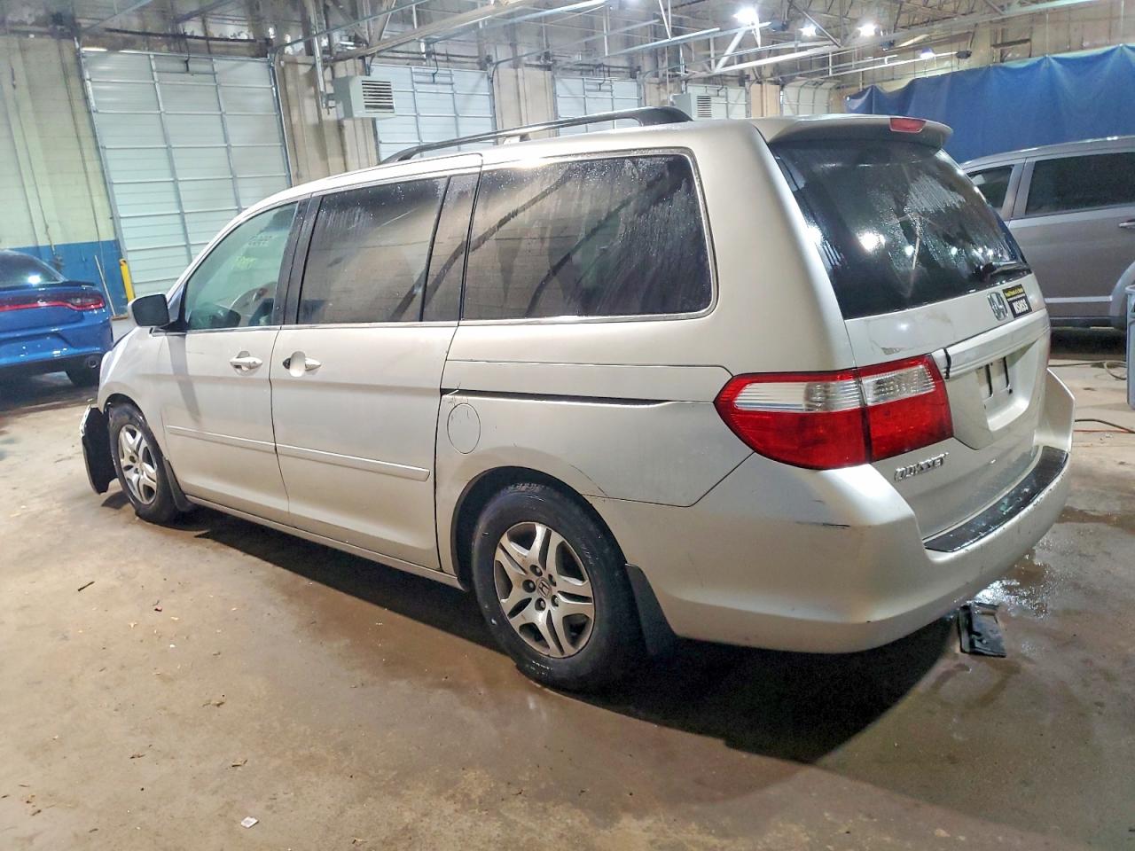 2006 HONDA ODYSSEY EX photo 3