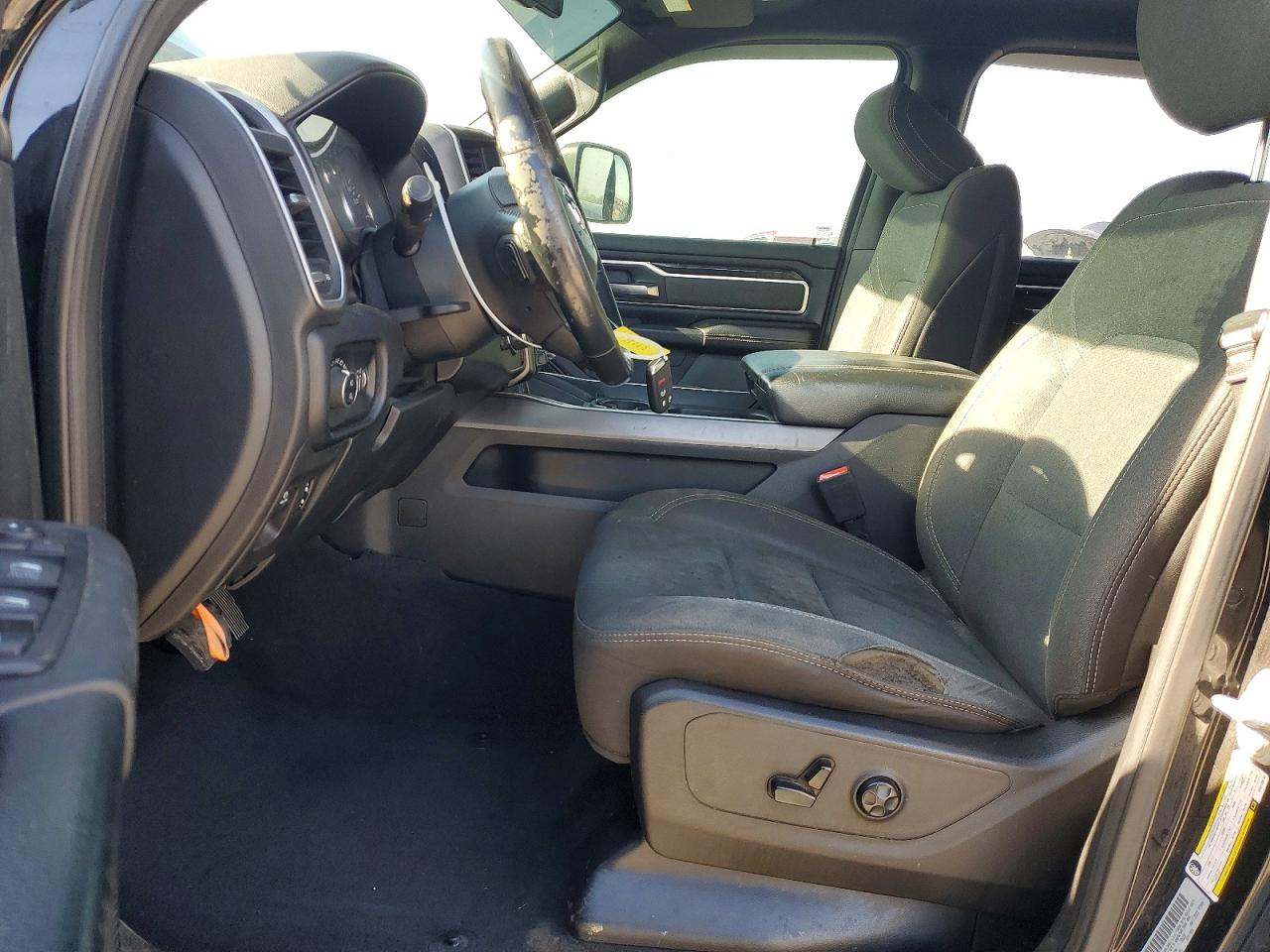 2019 RAM 1500 BIG HORN/LONE STAR photo 7