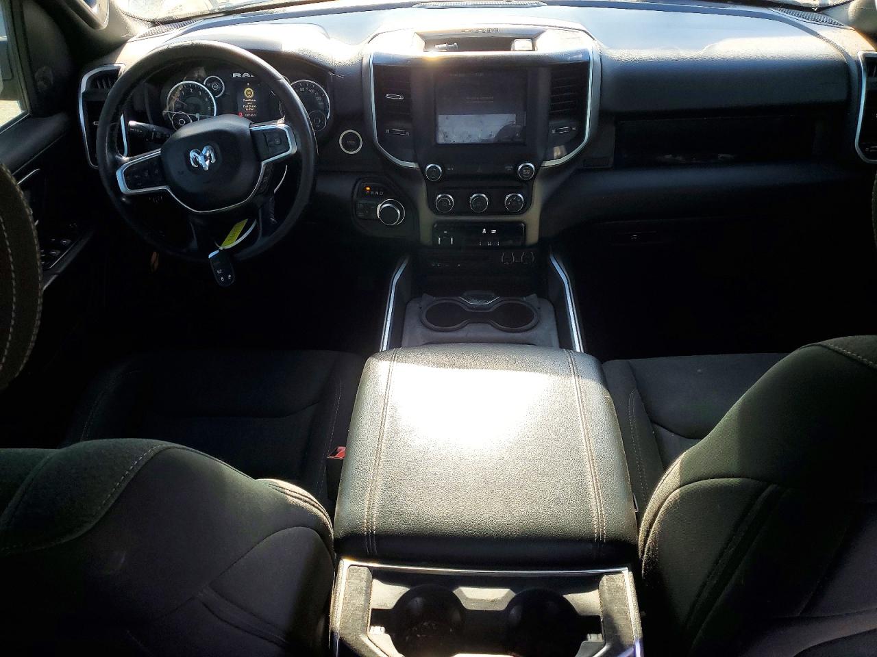 2019 RAM 1500 BIG HORN/LONE STAR photo 8