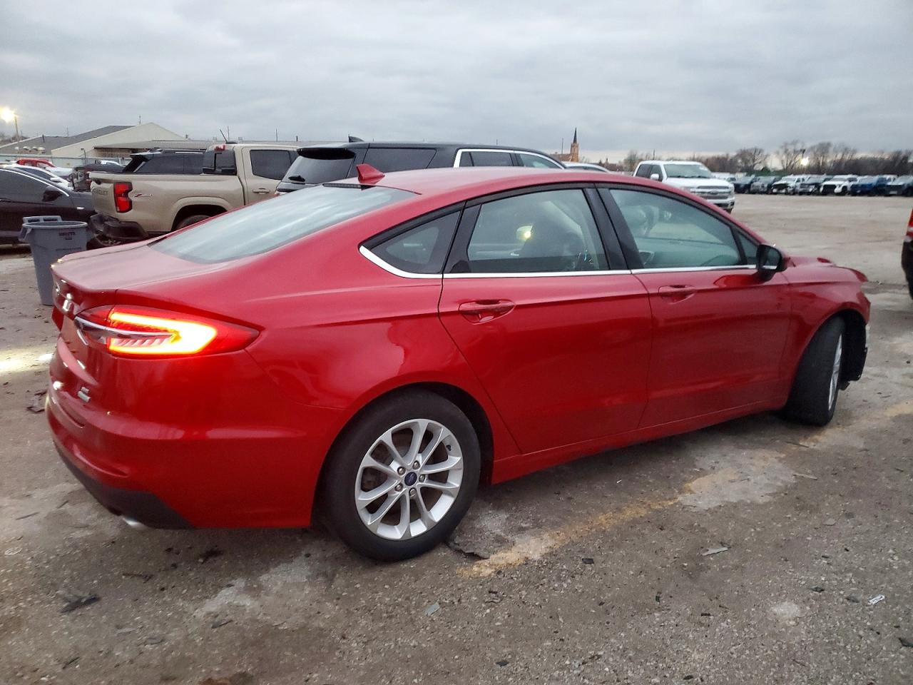 2020 FORD FUSION SE photo 3