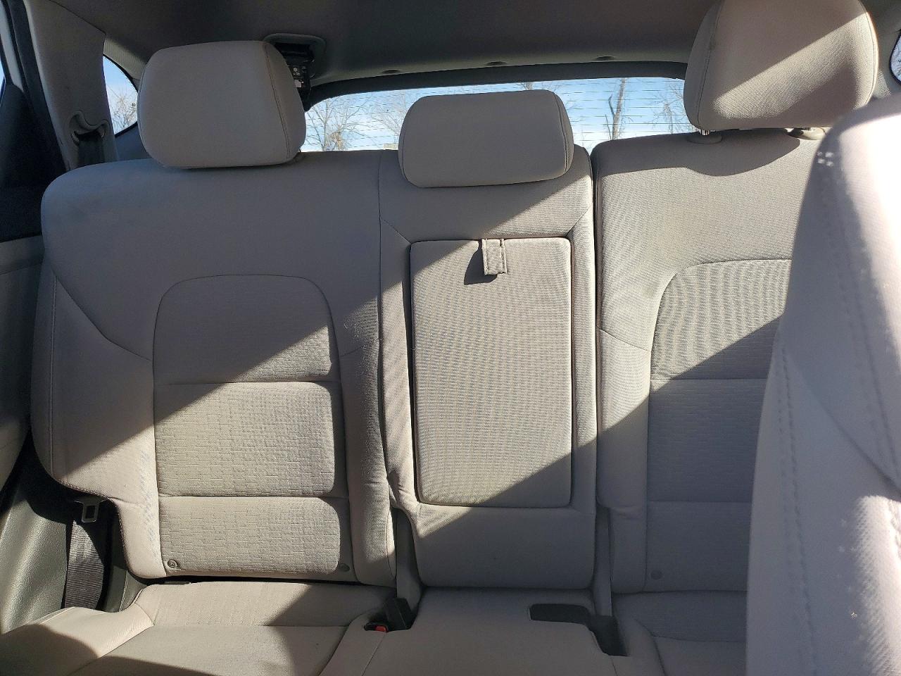 2019 HYUNDAI TUCSON SE photo 10