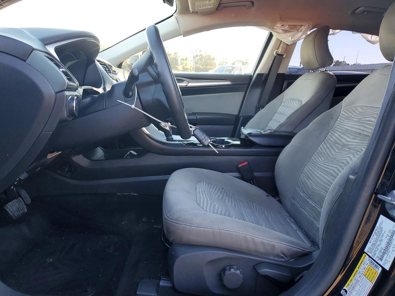 2016 FORD FUSION S photo 7