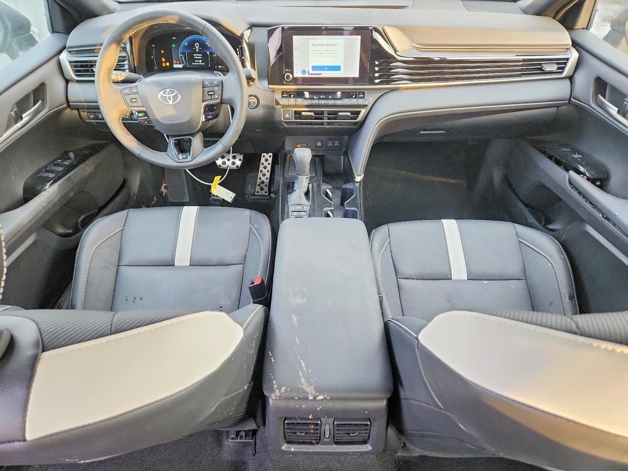 2025 TOYOTA CAMRY XSE photo 15