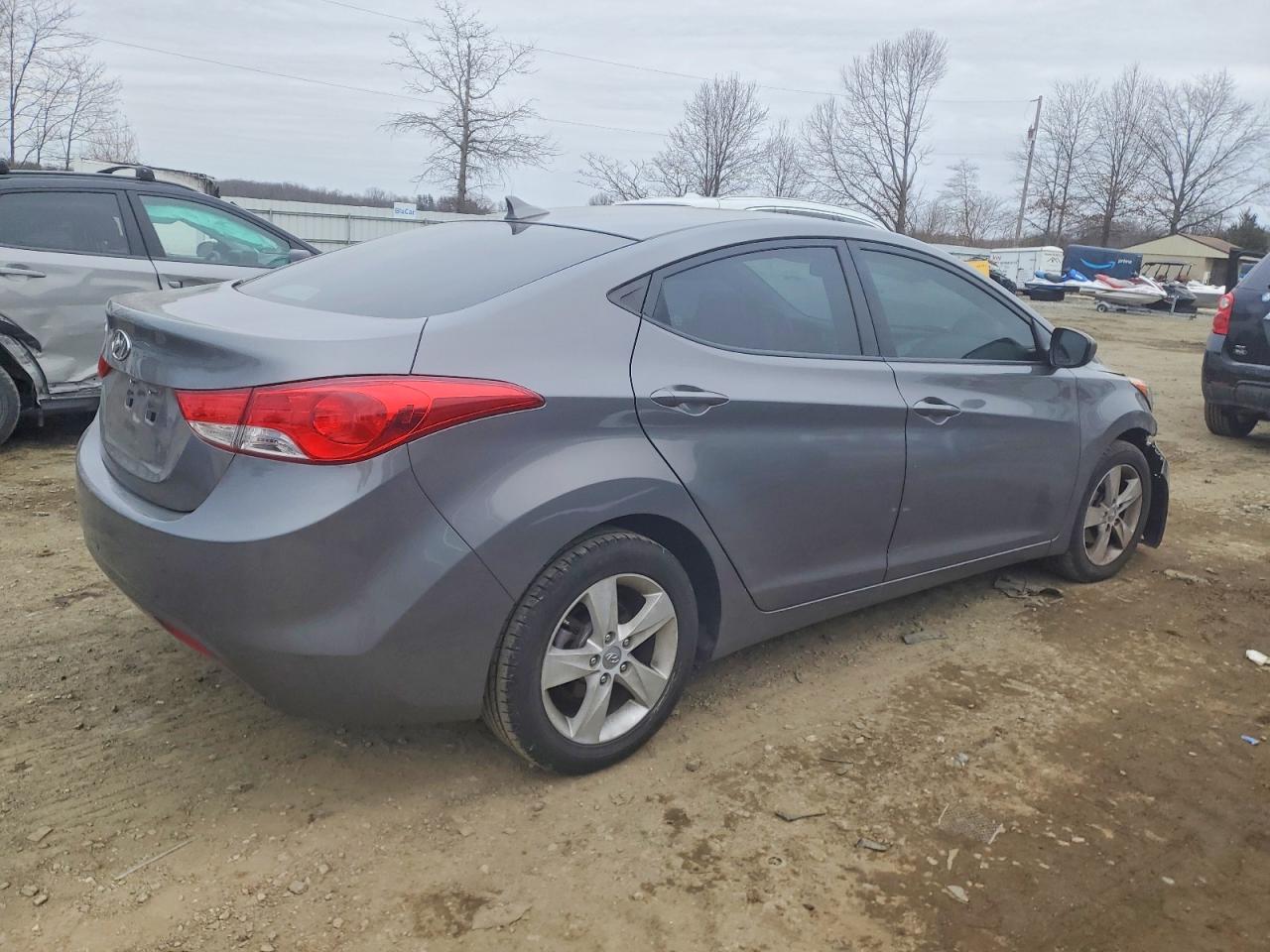 2012 HYUNDAI ELANTRA GLS photo 3