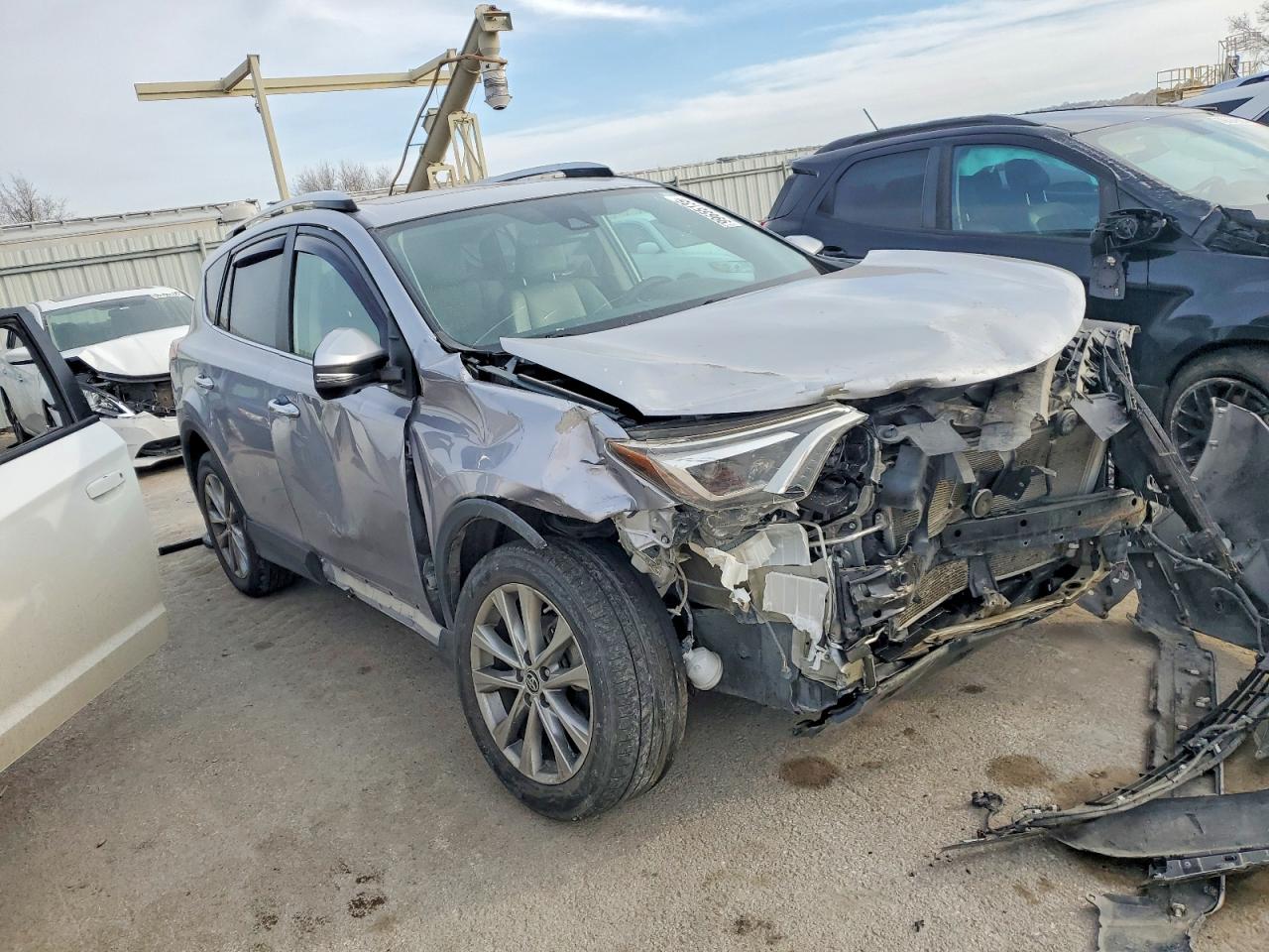 2016 TOYOTA RAV4 LIMITED photo 4