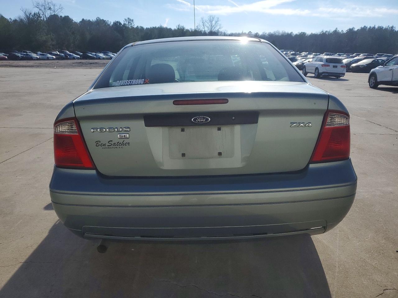 2006 FORD FOCUS ZX4 photo 6