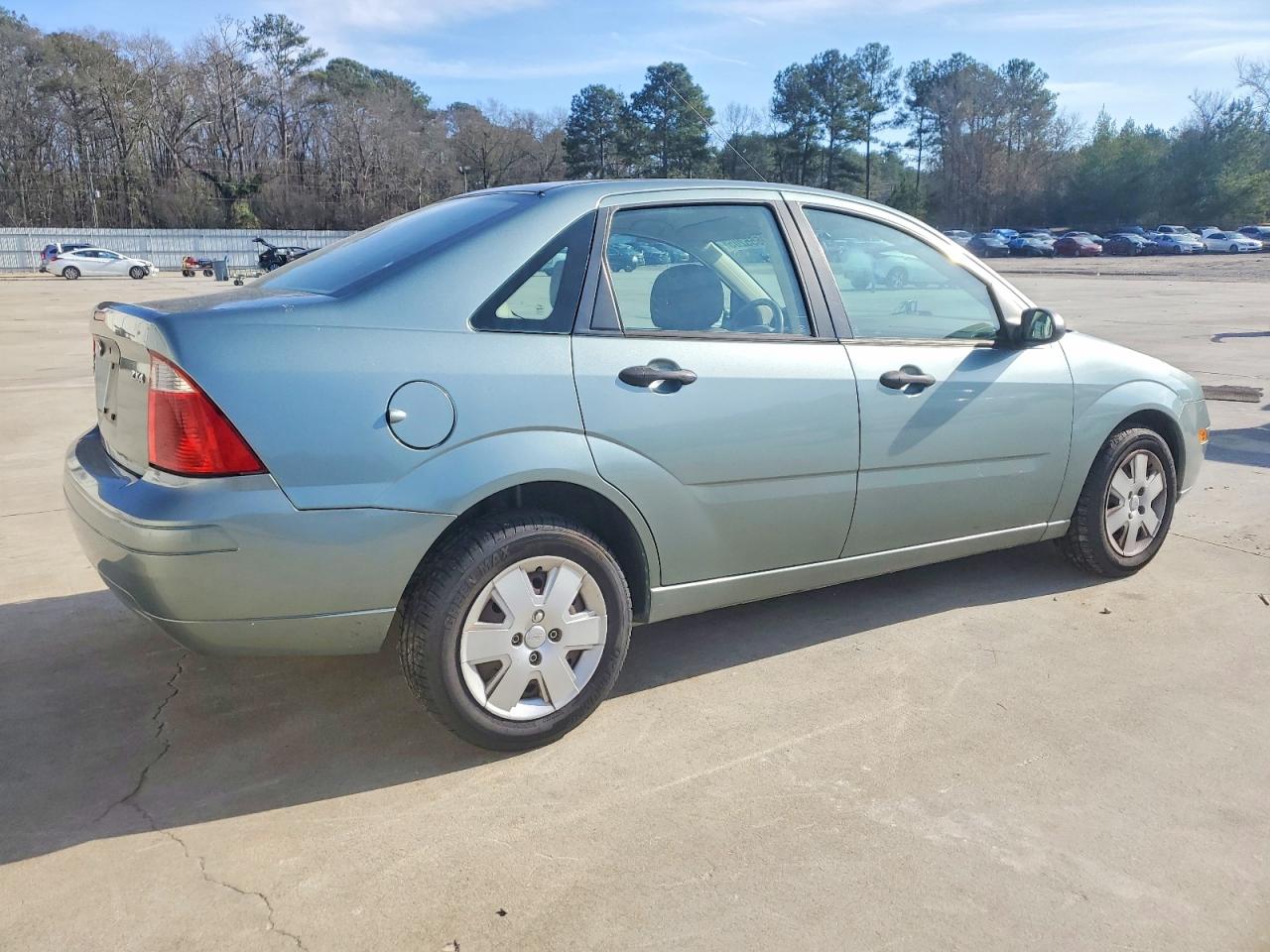 2006 FORD FOCUS ZX4 photo 3