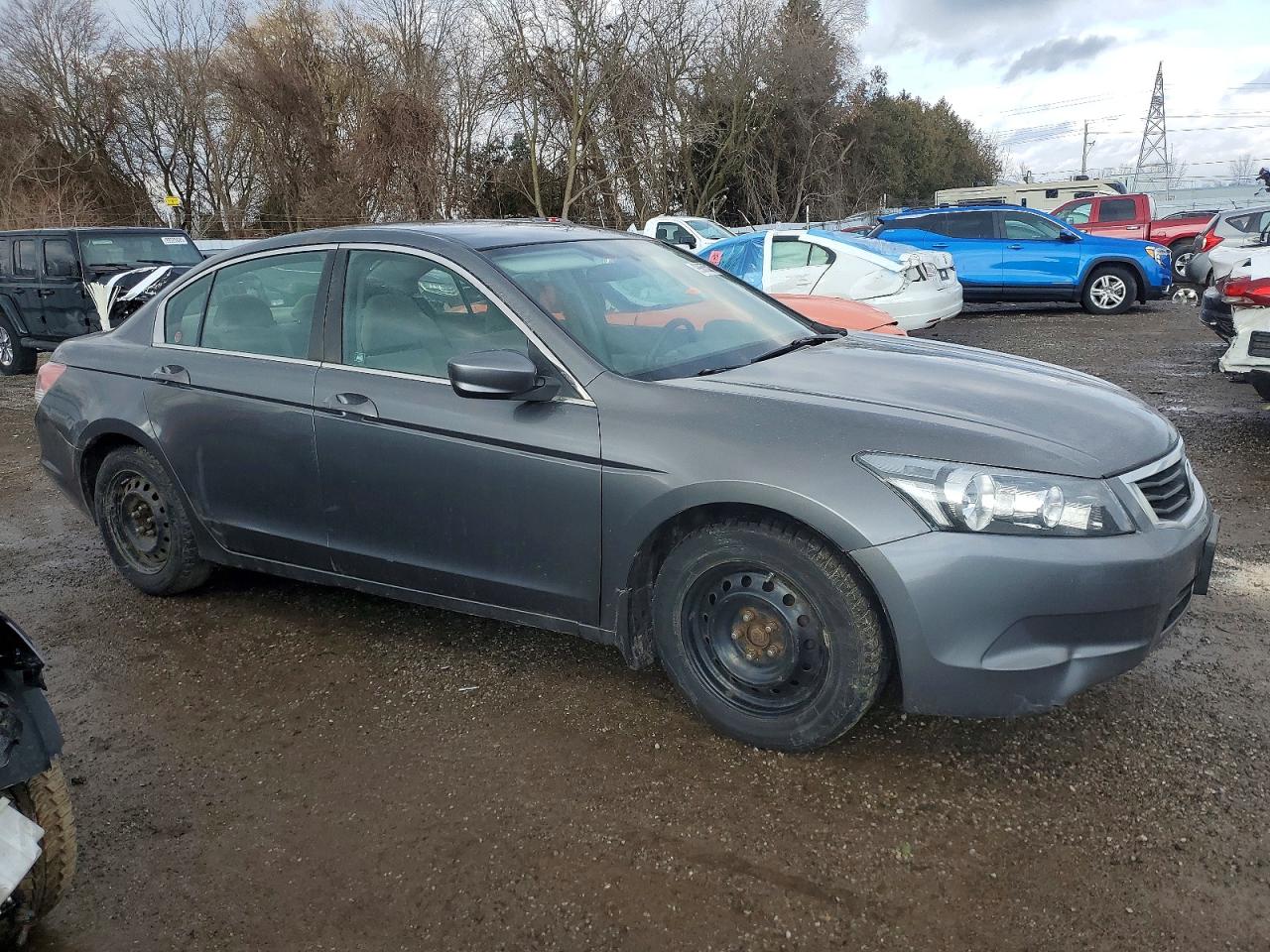 2010 HONDA ACCORD LX photo 4