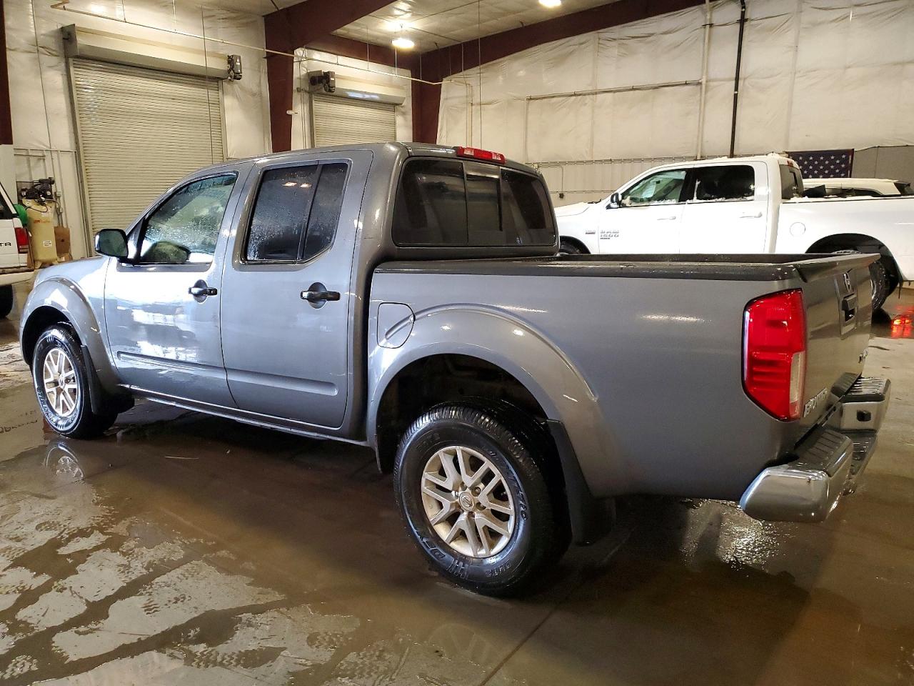 2019 NISSAN FRONTIER S photo 2