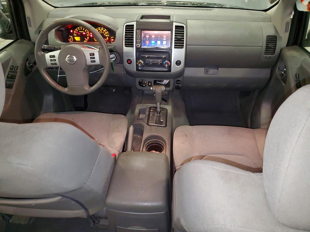 2019 NISSAN FRONTIER S photo 8