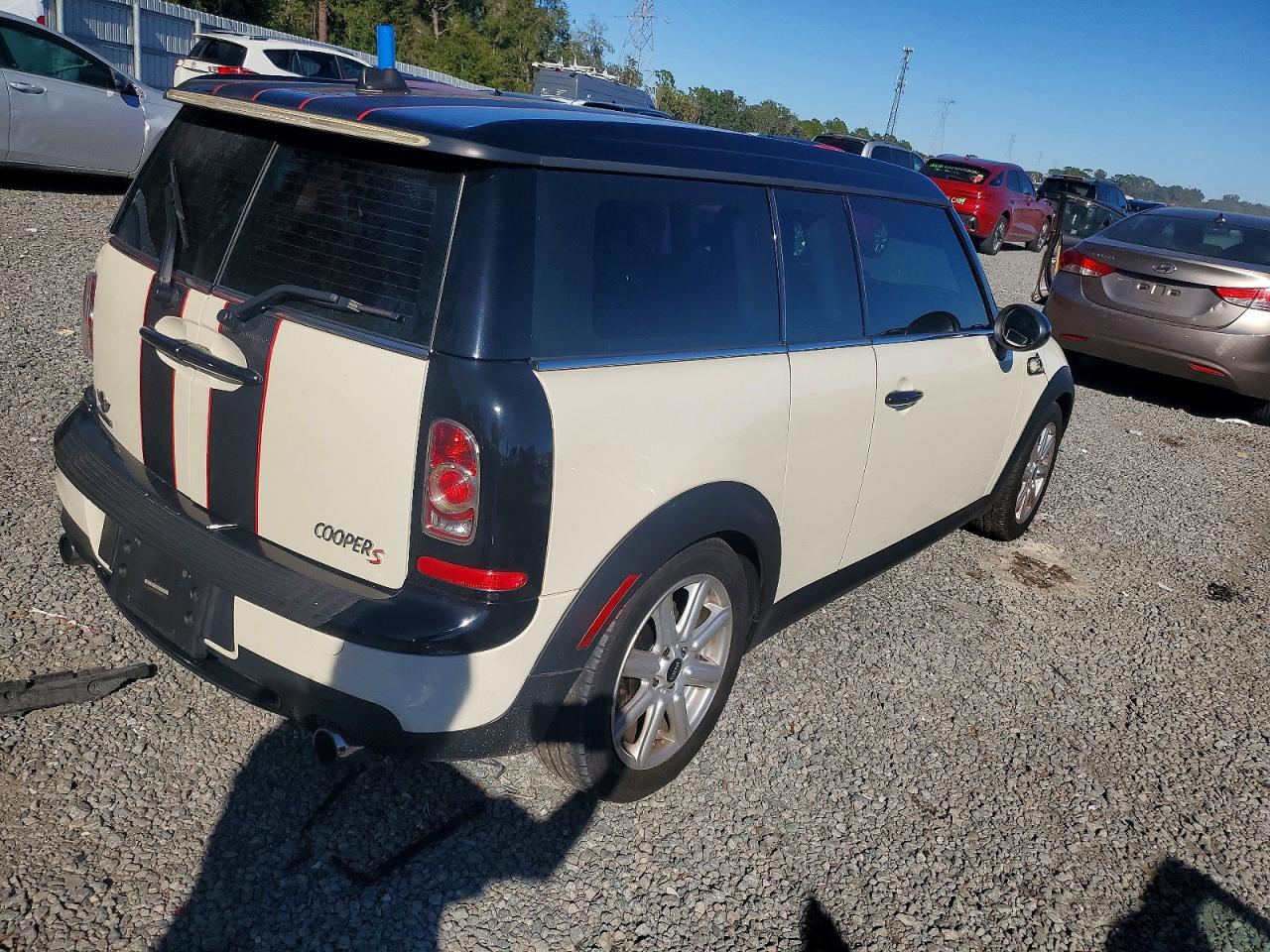 2014 MINI COOPER S CLUBMAN photo 3