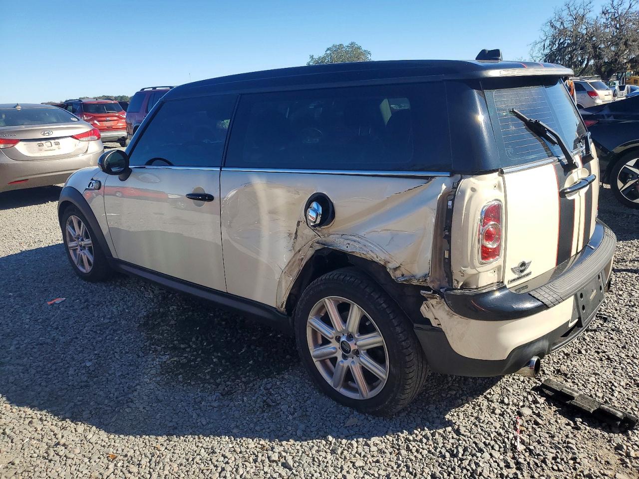 2014 MINI COOPER S CLUBMAN photo 2