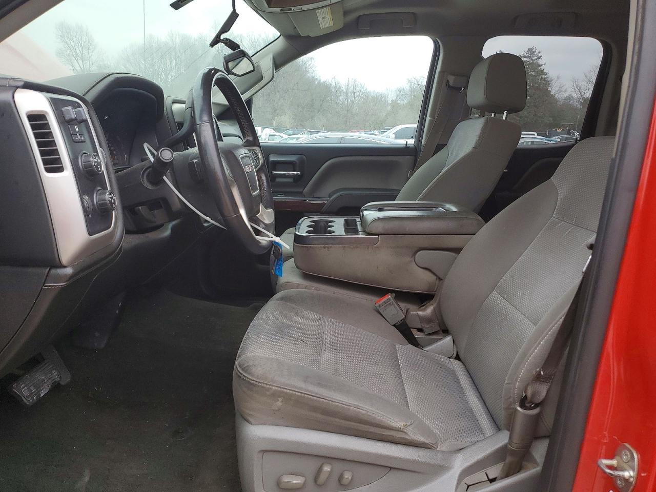 2015 GMC SIERRA K1500 SLE photo 7