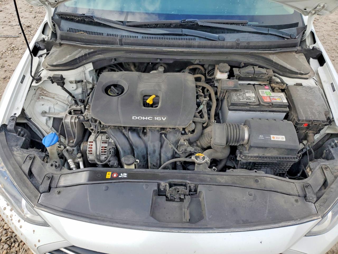 2018 HYUNDAI ELANTRA SEL photo 11