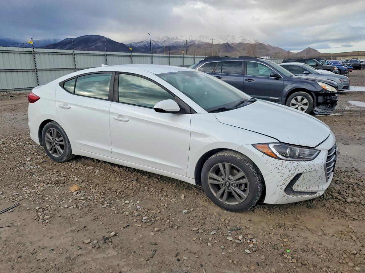 2018 HYUNDAI ELANTRA SEL photo 4