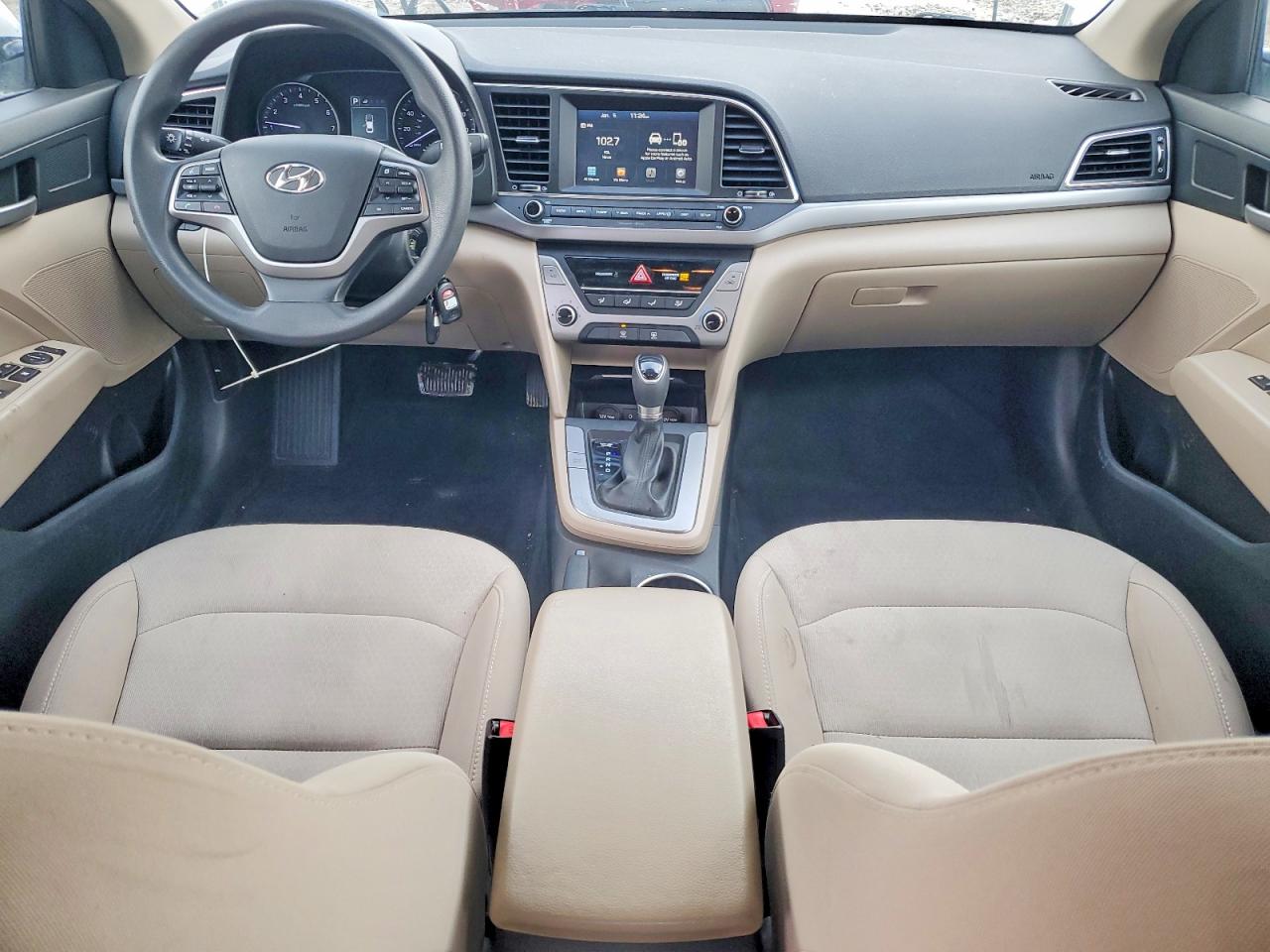 2018 HYUNDAI ELANTRA SEL photo 8
