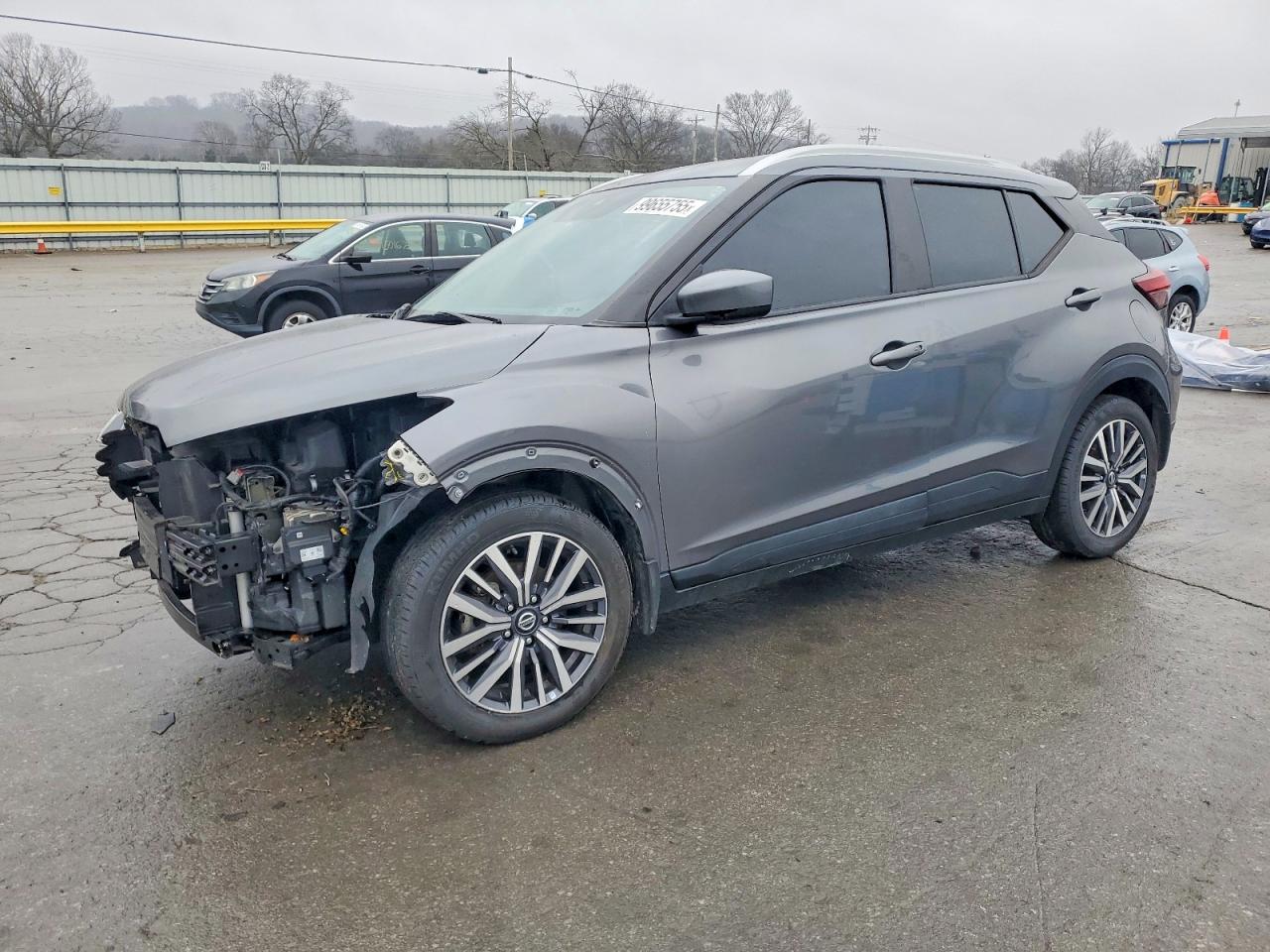 2021 NISSAN KICKS