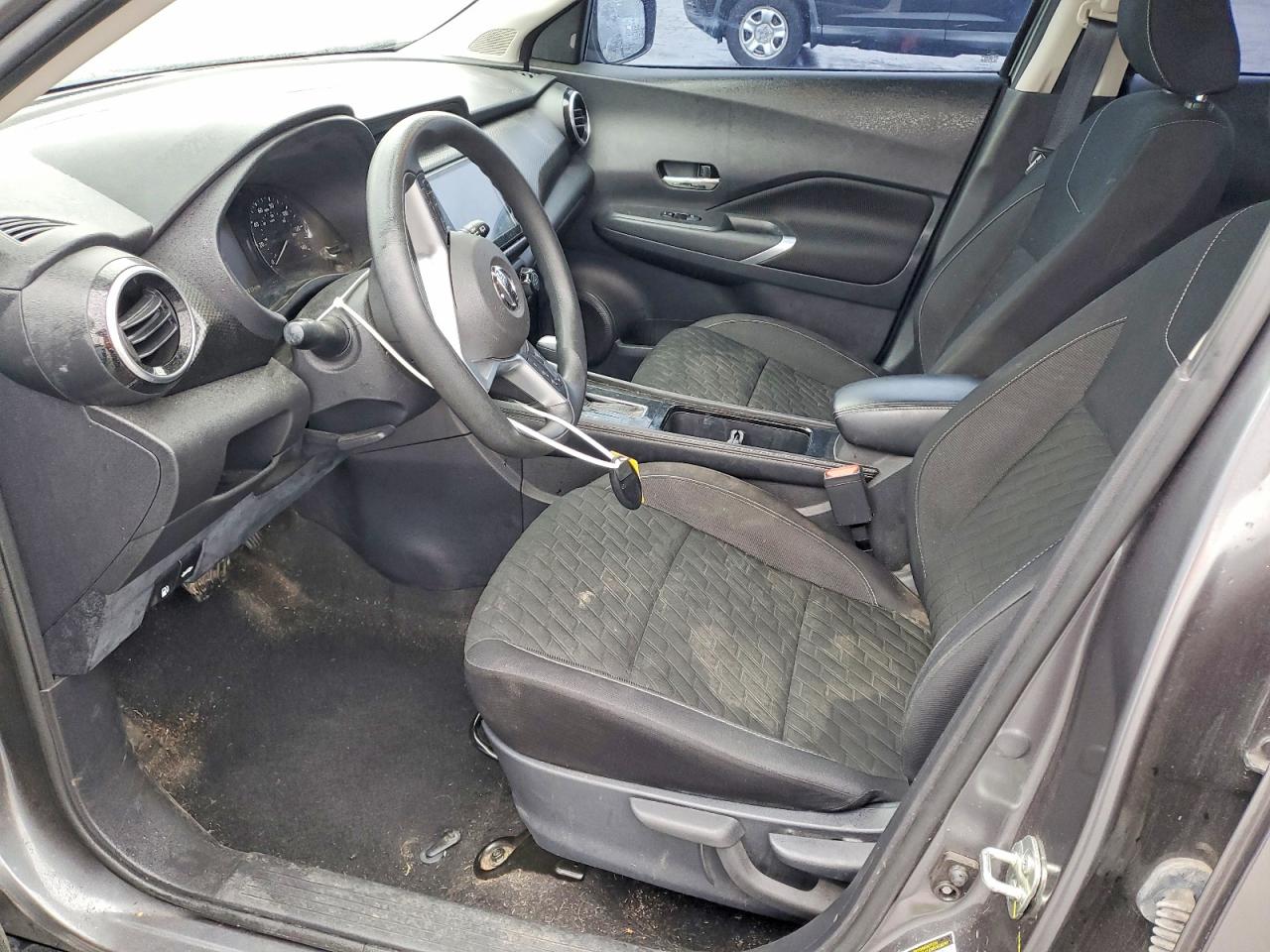 2021 NISSAN KICKS SV photo 7