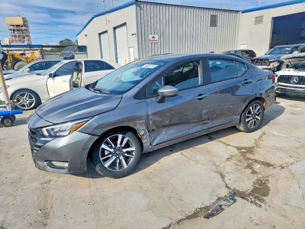 2025 NISSAN VERSA