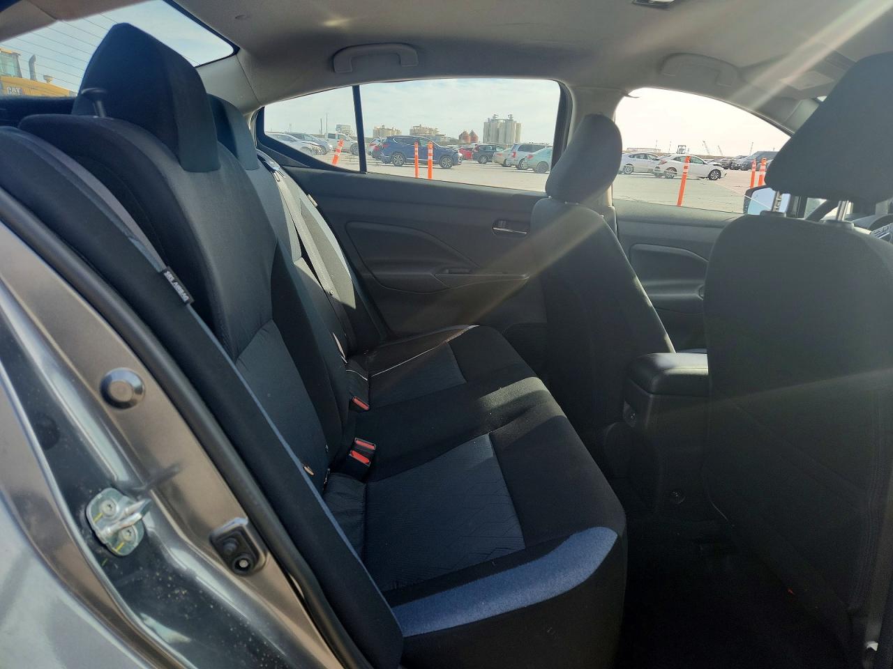 2025 NISSAN VERSA SV photo 10
