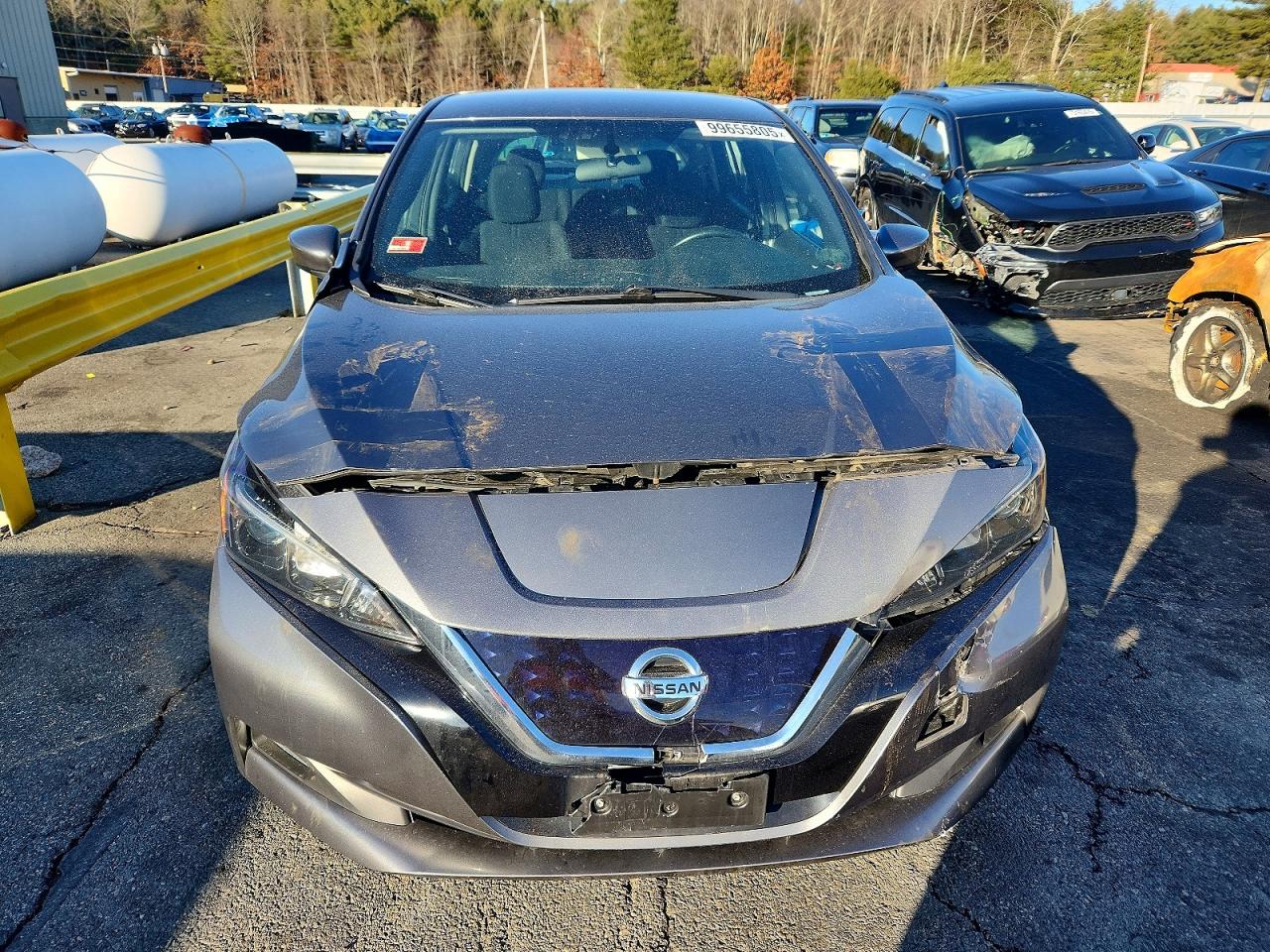 2019 NISSAN LEAF S photo 9