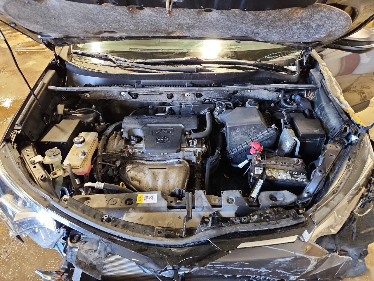 2017 TOYOTA RAV4 XLE photo 12