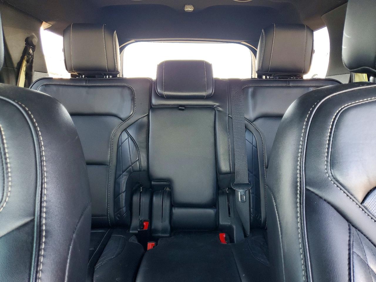 2018 FORD EXPLORER PLATINUM photo 10