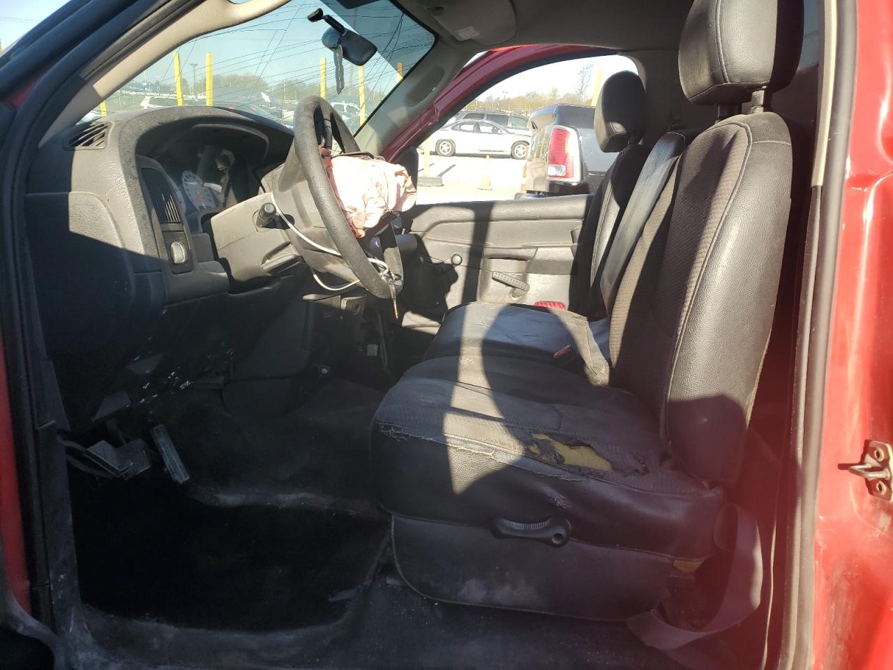 2004 DODGE RAM 1500 ST photo 7