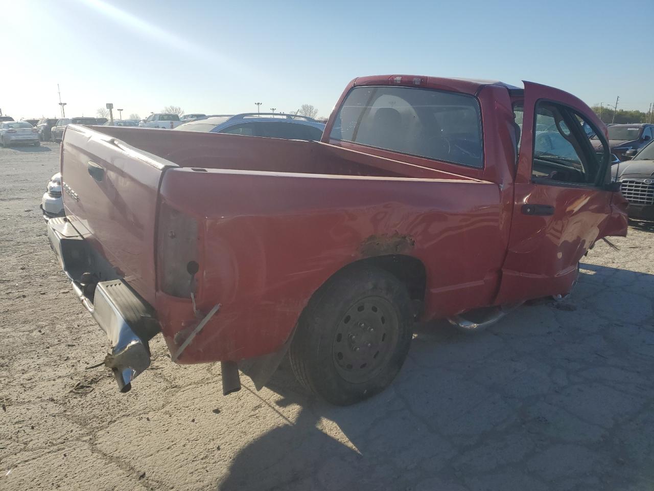 2004 DODGE RAM 1500 ST photo 3