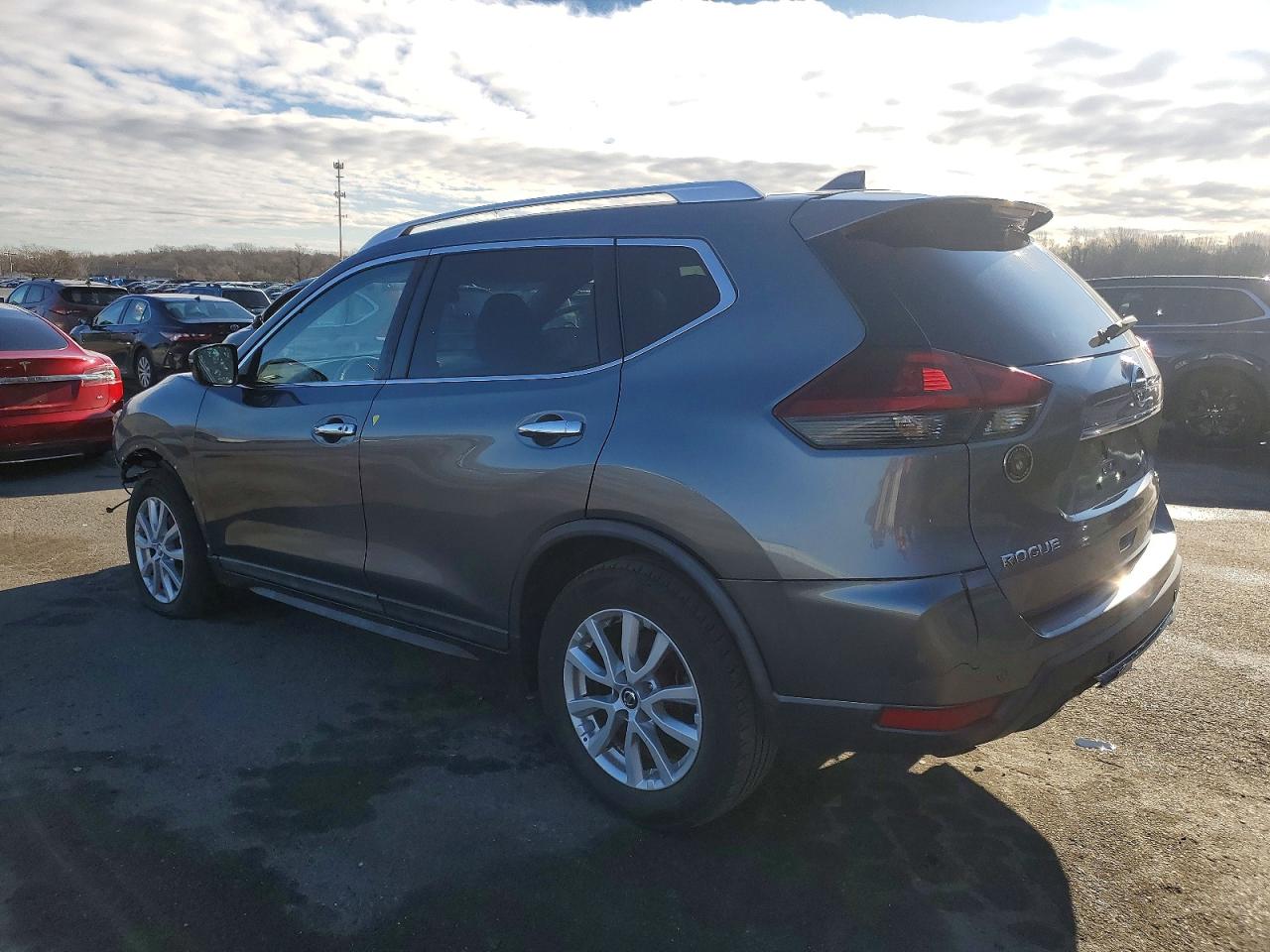 2020 NISSAN ROGUE S photo 2