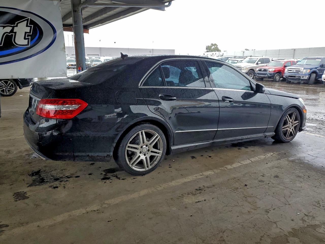 2010 MERCEDES-BENZ E 350 photo 3
