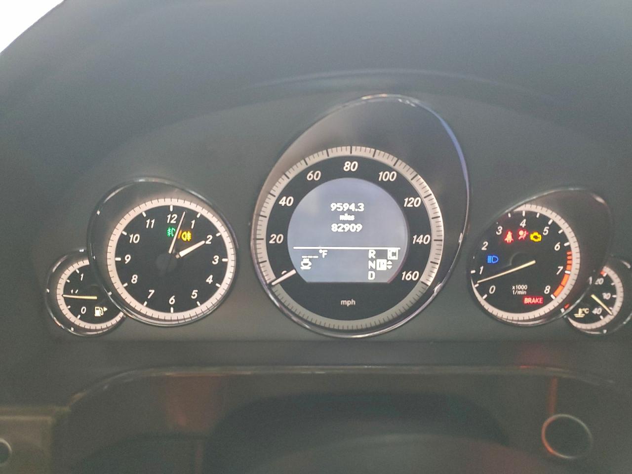 2010 MERCEDES-BENZ E 350 photo 9