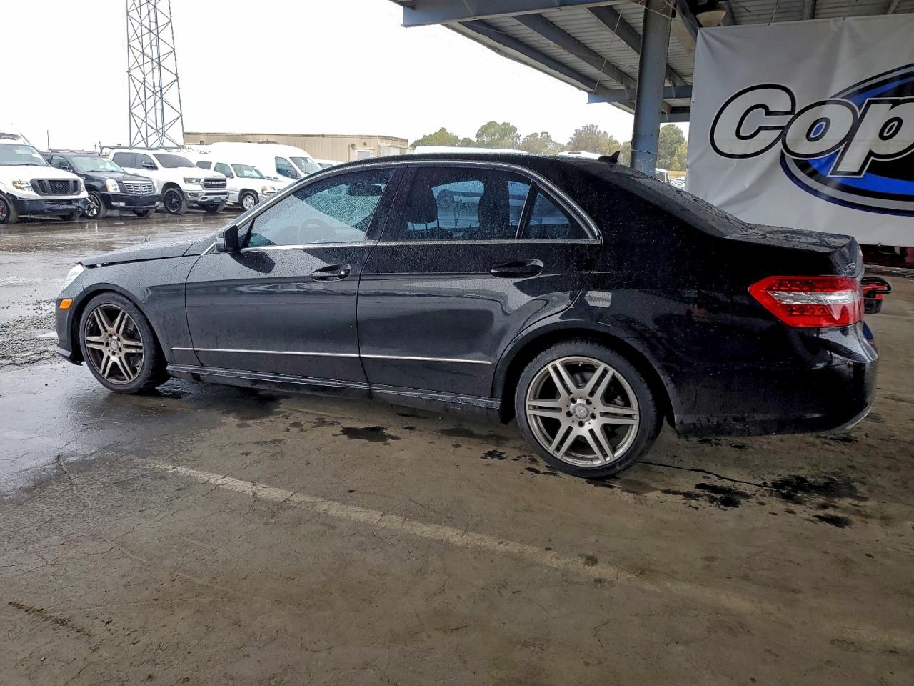 2010 MERCEDES-BENZ E 350 photo 2