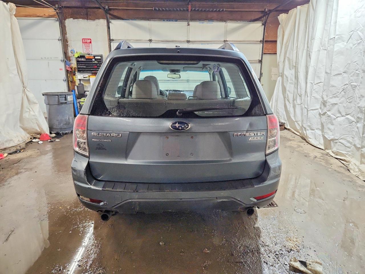 2011 SUBARU FORESTER 2.5X photo 6