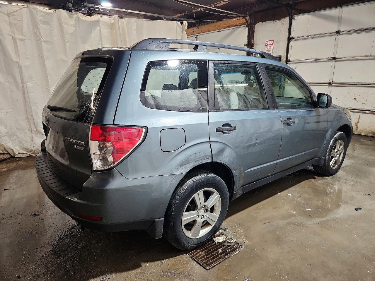 2011 SUBARU FORESTER 2.5X photo 3