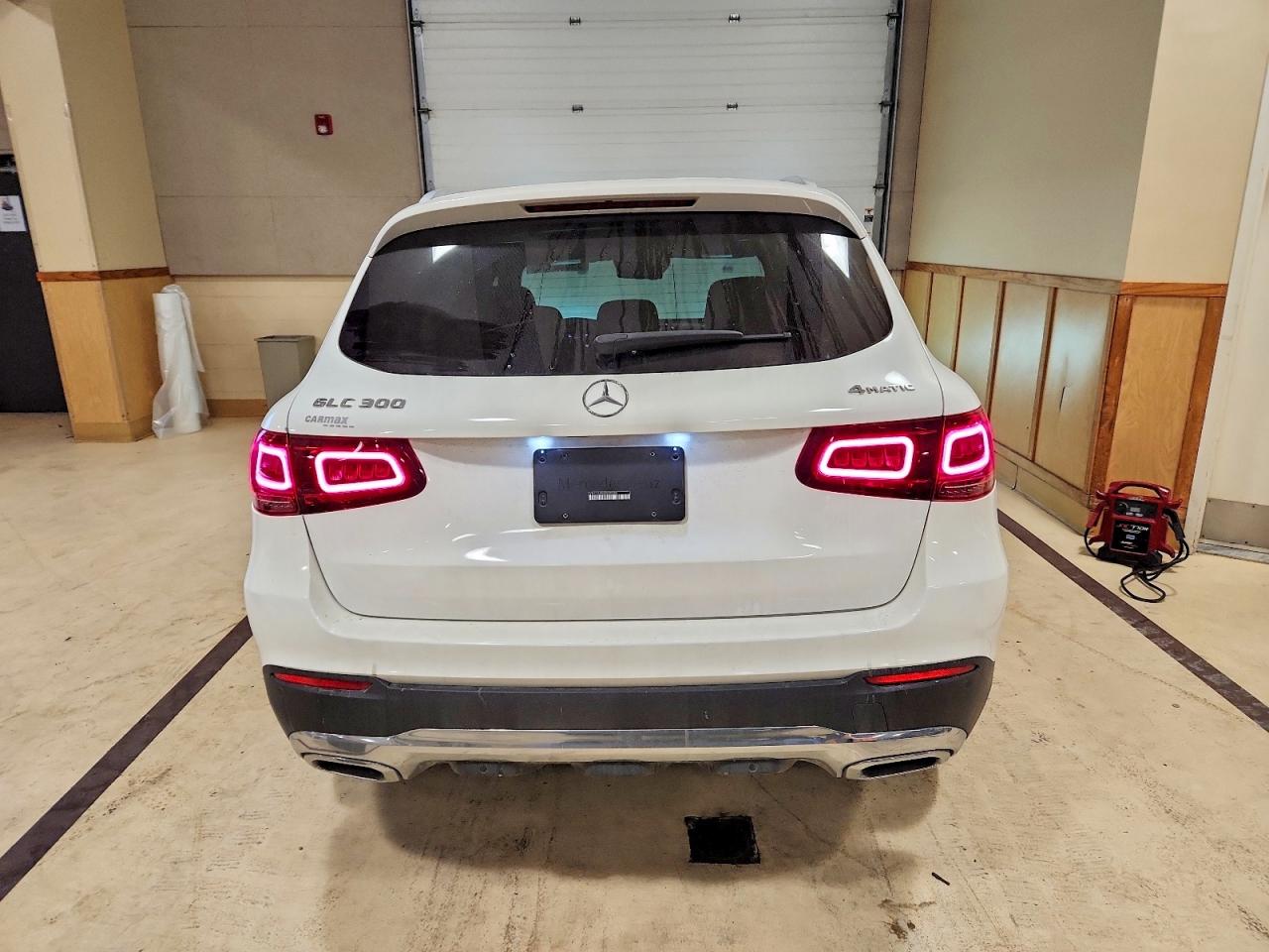 2021 MERCEDES-BENZ GLC 300 4MATIC photo 6