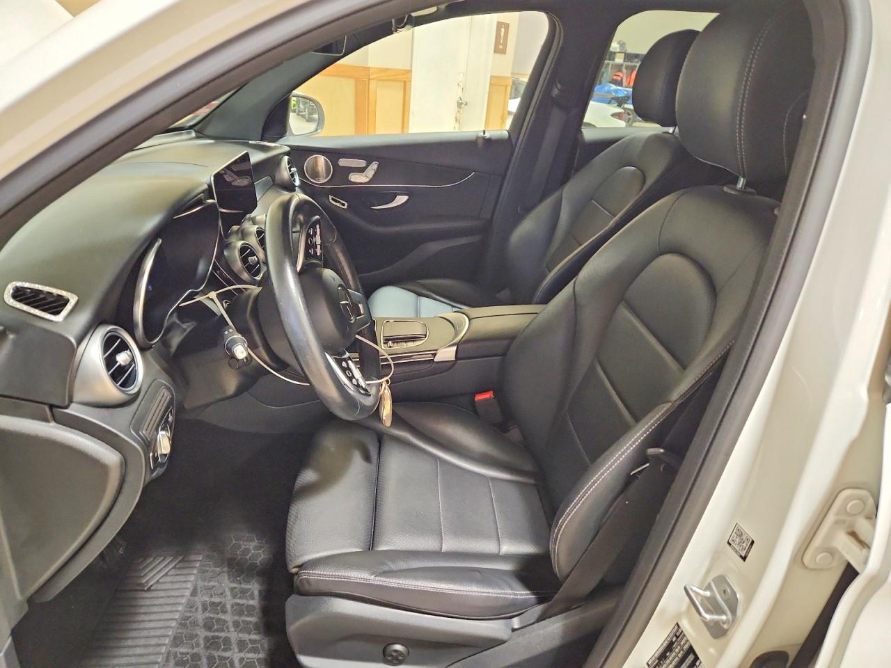 2021 MERCEDES-BENZ GLC 300 4MATIC photo 7