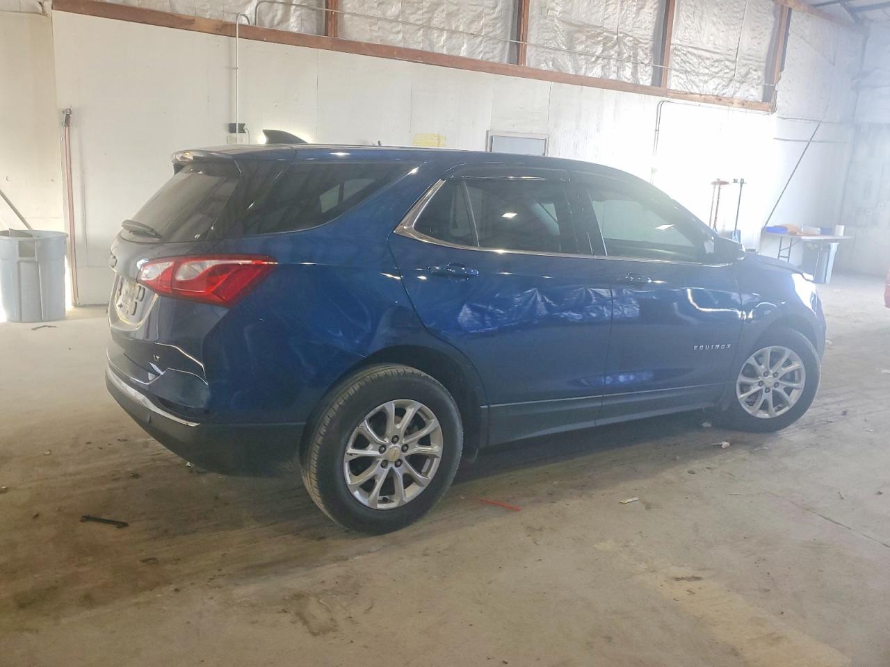 2019 CHEVROLET EQUINOX LT photo 3