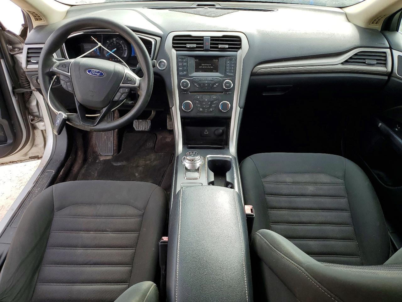 2017 FORD FUSION SE HYBRID photo 8