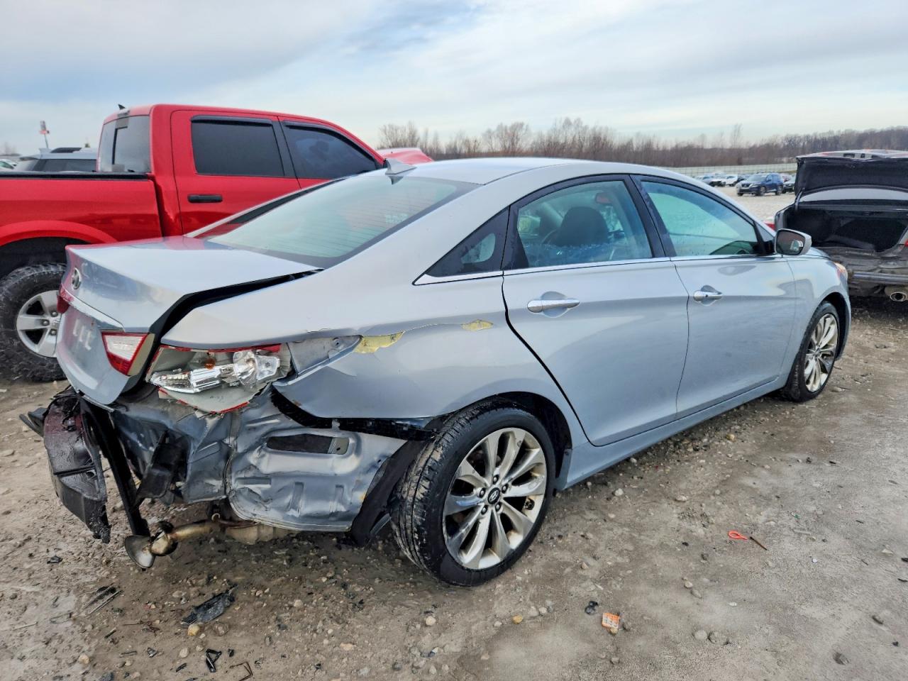 2012 HYUNDAI SONATA SE photo 3