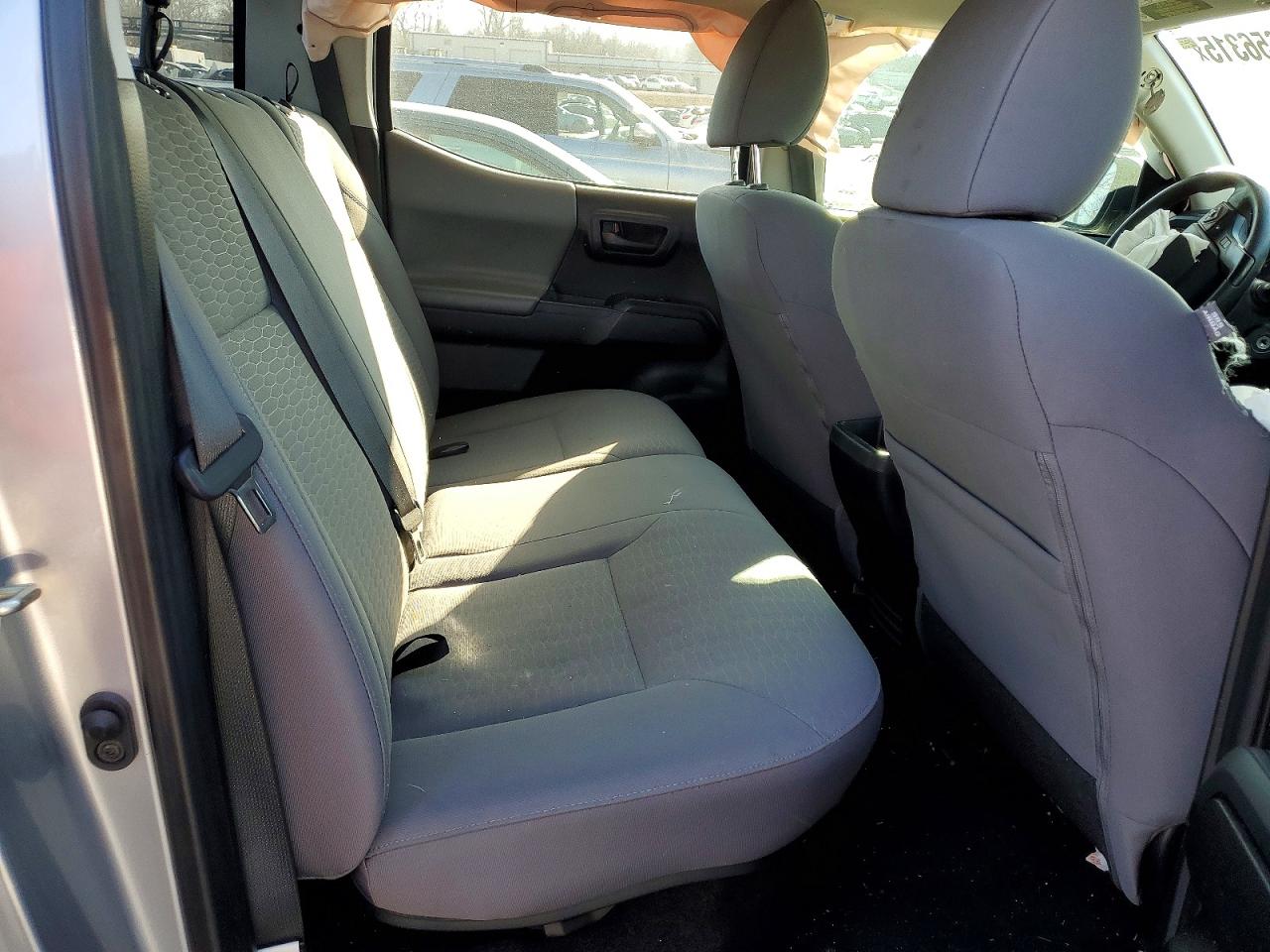 2019 TOYOTA TACOMA DOUBLE CAB photo 10
