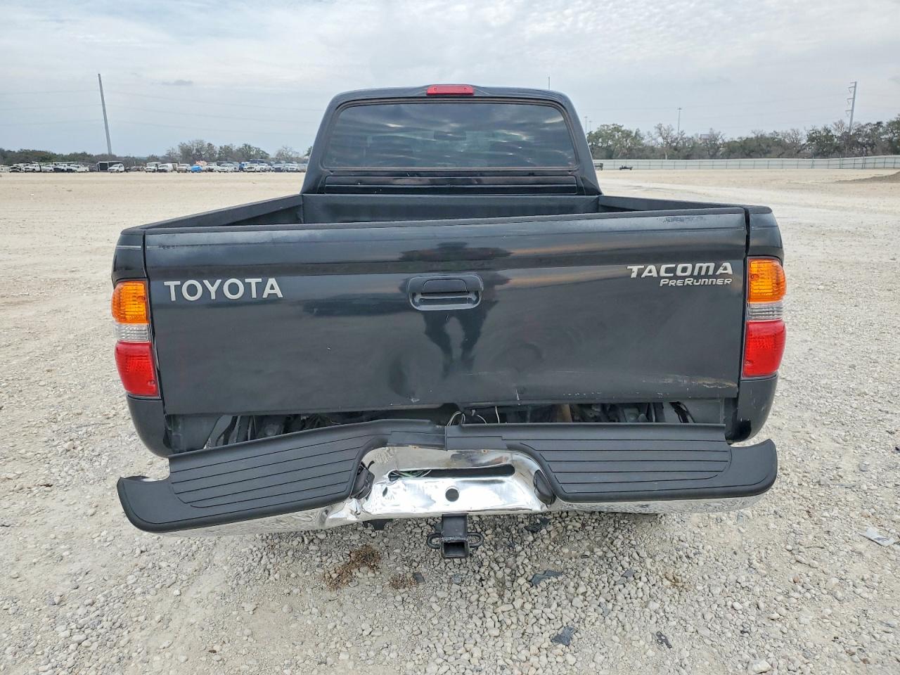 2004 TOYOTA TACOMA XTRACAB PRERUNNER photo 6