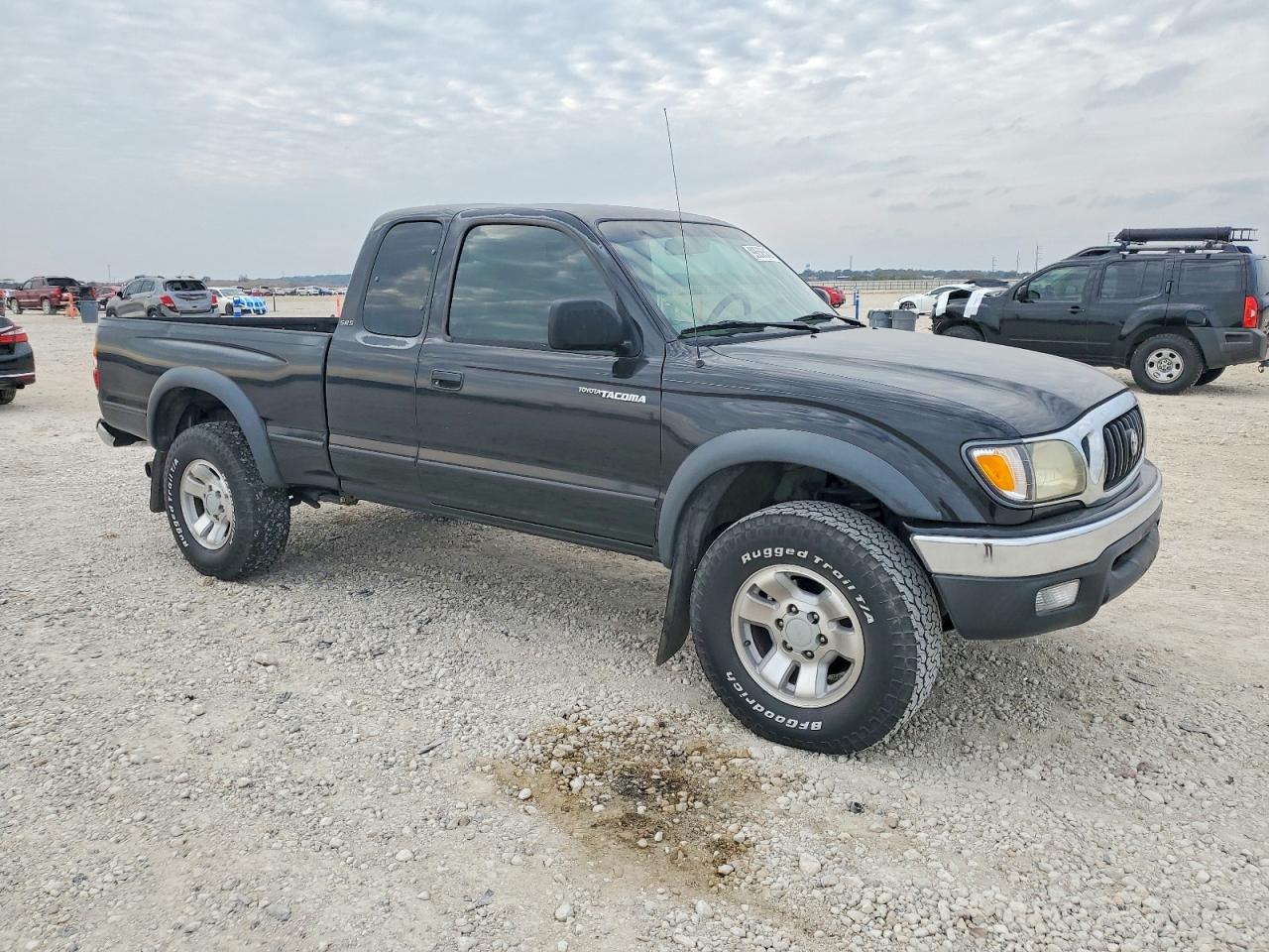 2004 TOYOTA TACOMA XTRACAB PRERUNNER photo 4