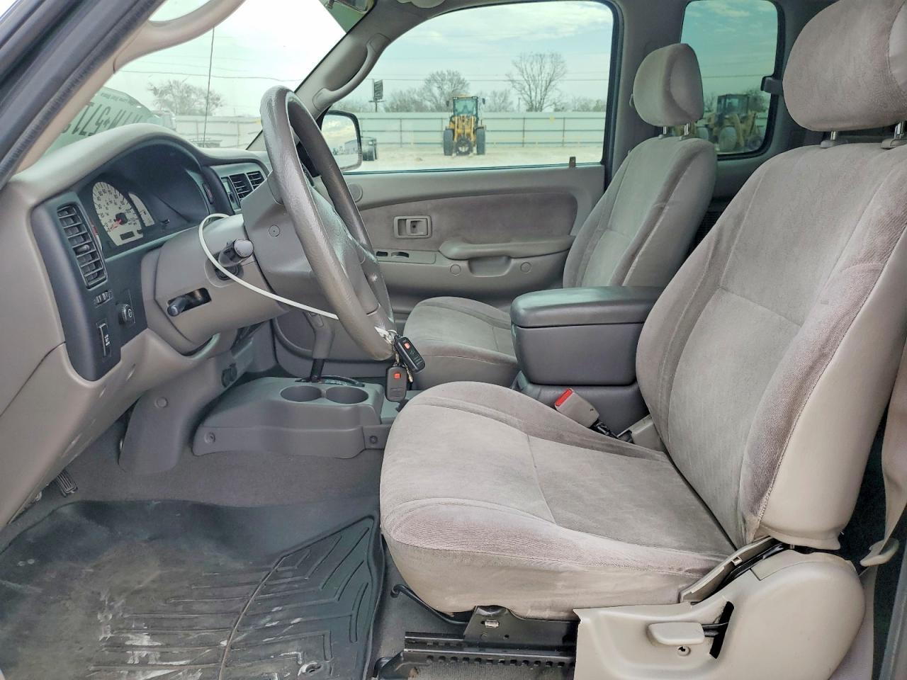 2004 TOYOTA TACOMA XTRACAB PRERUNNER photo 7