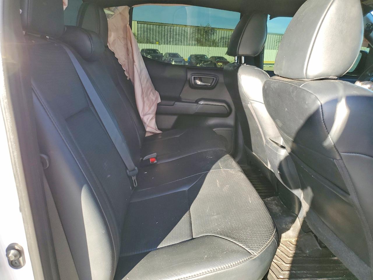 2019 TOYOTA TACOMA DOUBLE CAB photo 19