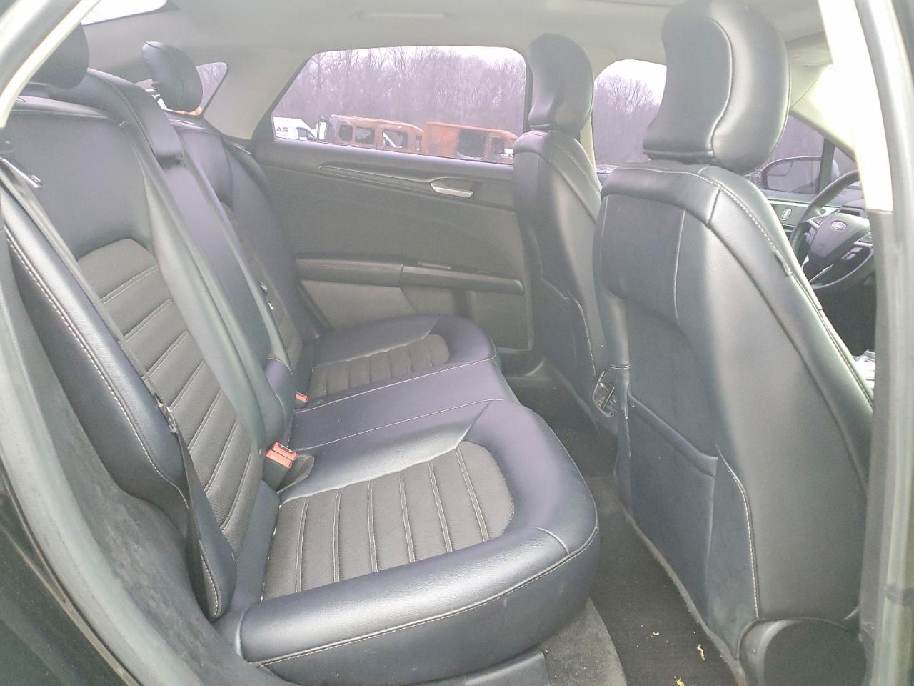 2018 FORD FUSION SE photo 10