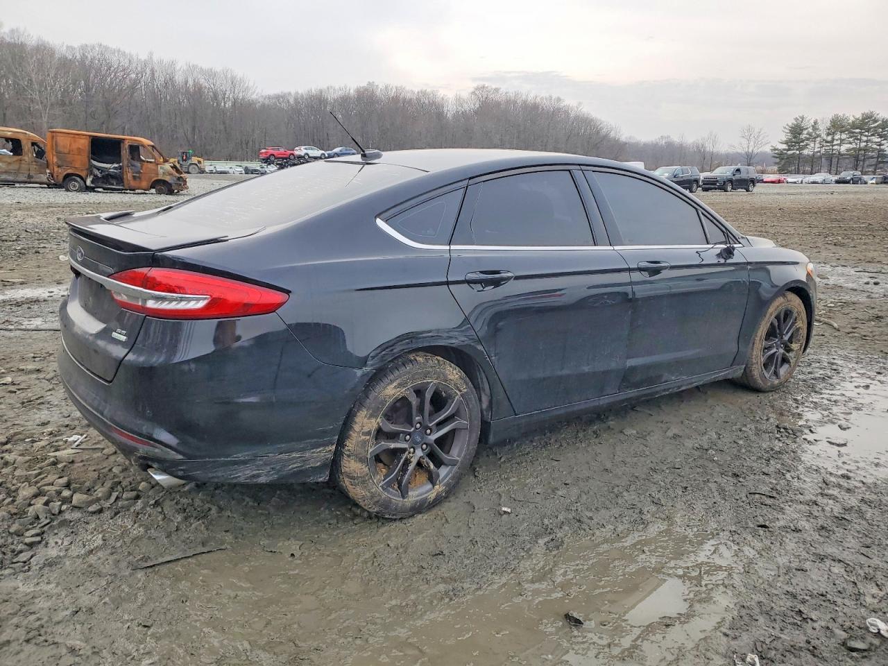 2018 FORD FUSION SE photo 3