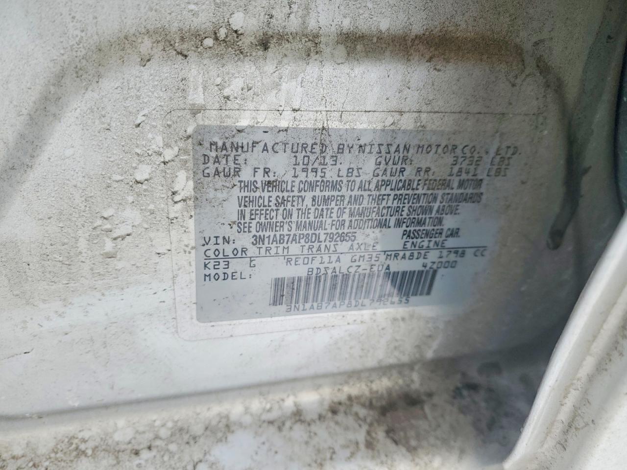 2013 NISSAN SENTRA S photo 25